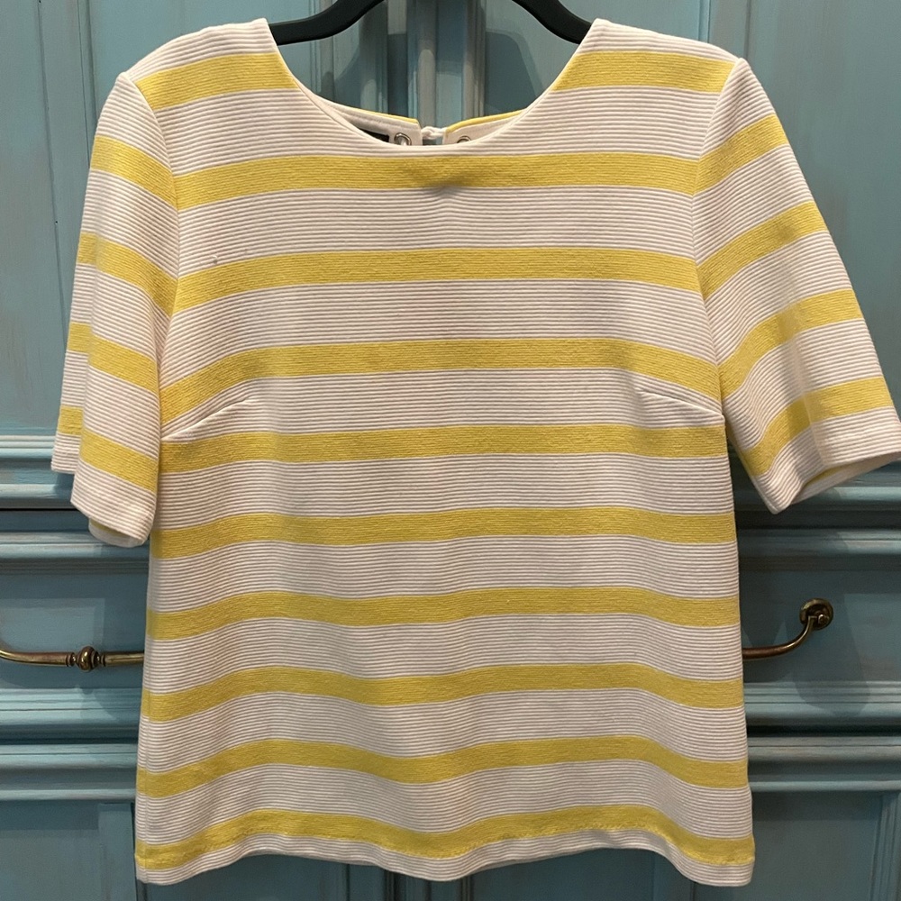 Talbots cute summer striped top size medium. Rope tie in back